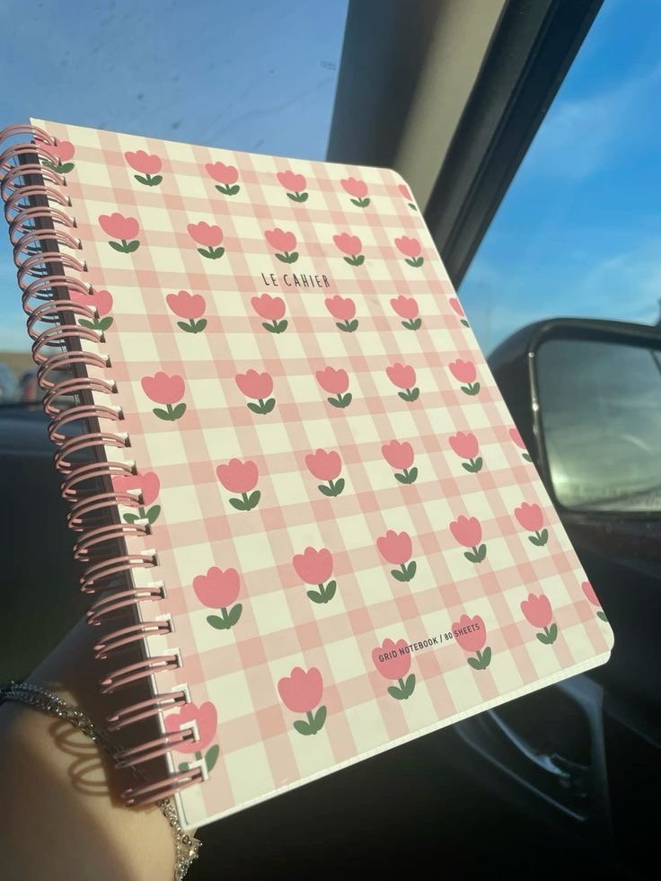 Aesthetic pink floral 🌸 Notebook 